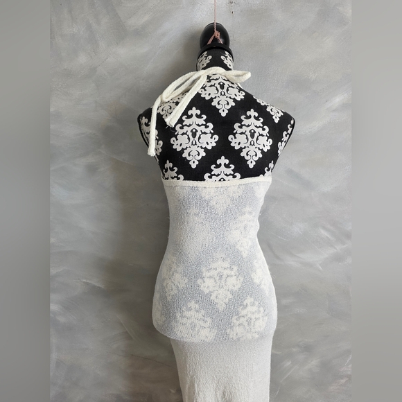 3D FLOWER BACKLESS HALTER TIED THIGH SPLIT BEACH COVER UP KNIT MAXI DRESS - Picture 5 of 9